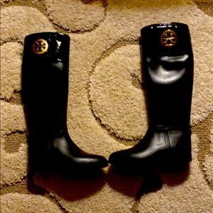 Tory Burch shoes